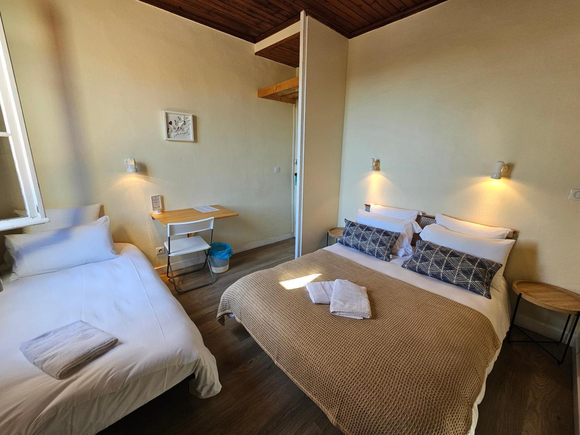 Hotel Au Bon Landais Biscarrosse-Plage Buitenkant foto